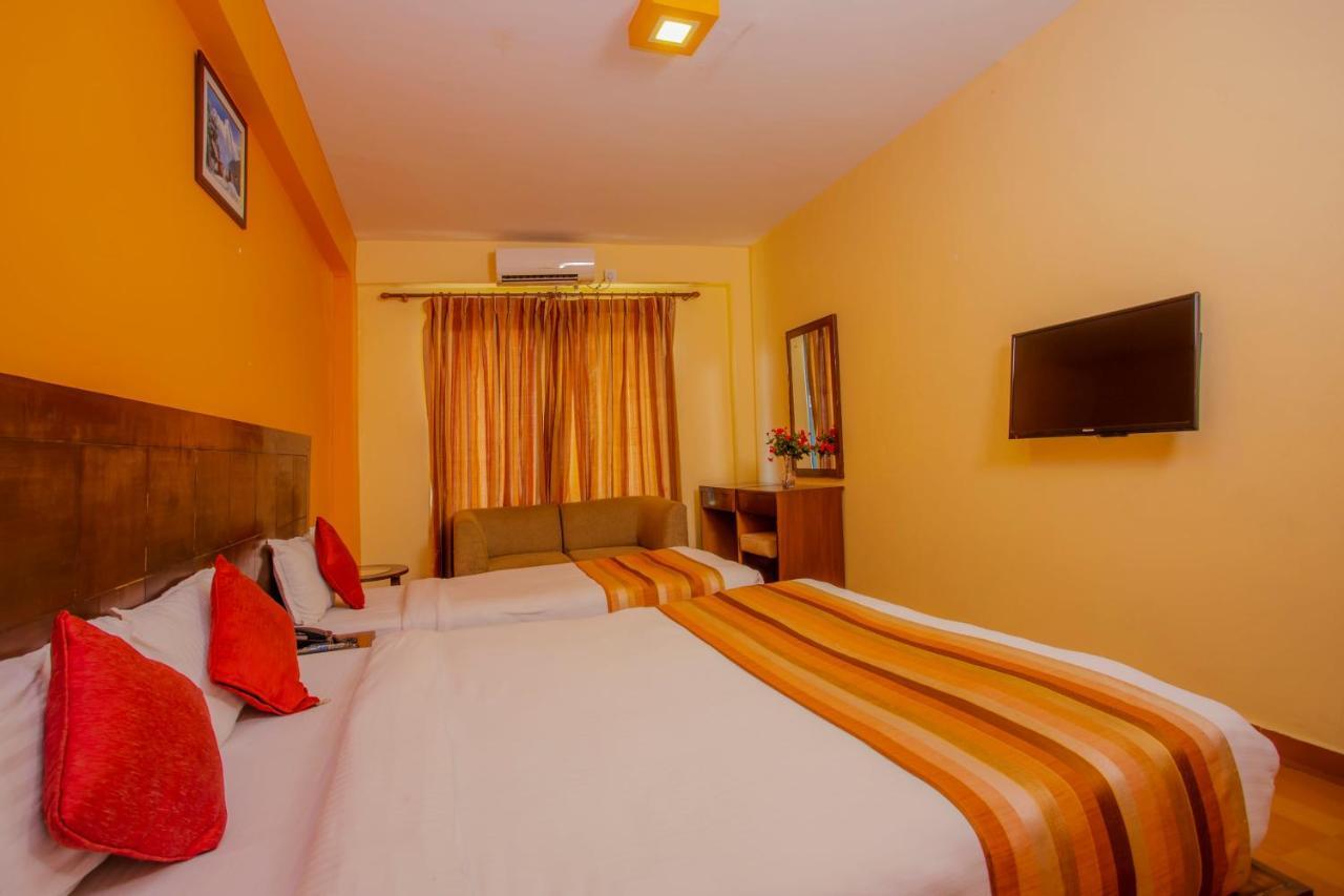 Kotee Home Hotel Pokhara Dış mekan fotoğraf